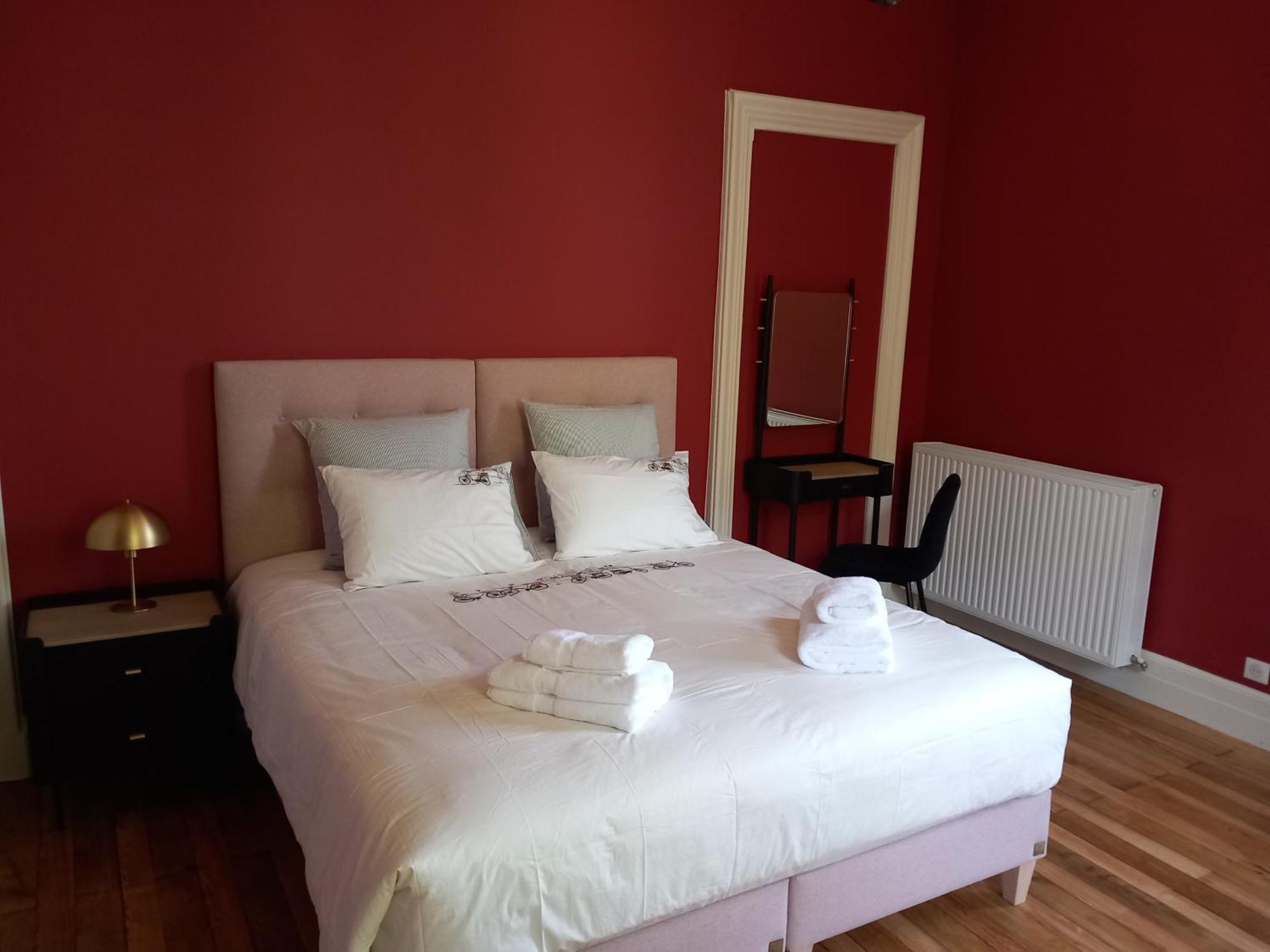Villa Du Lys Bagnères-de-Luchon Esterno foto