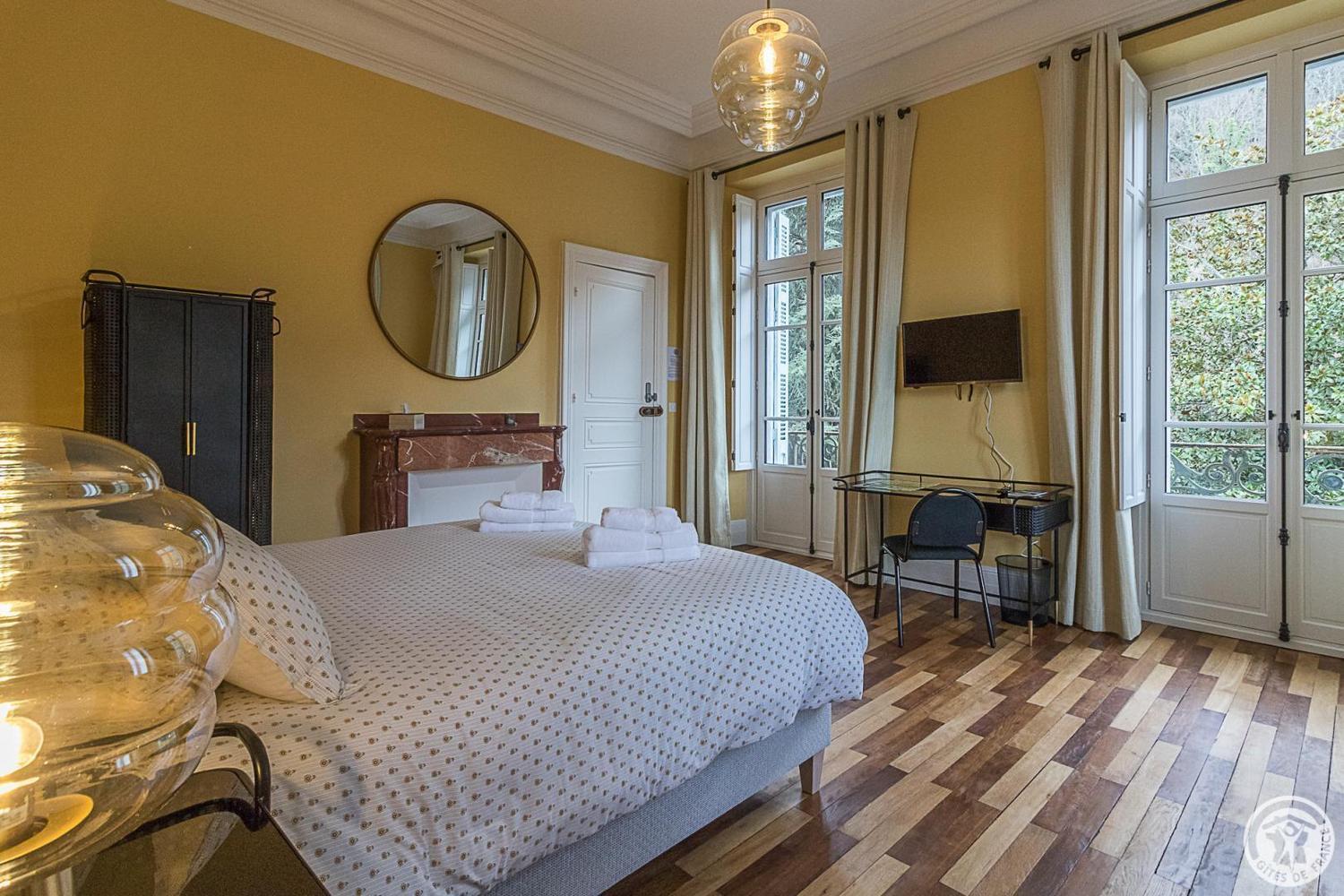 Villa Du Lys Bagnères-de-Luchon Esterno foto